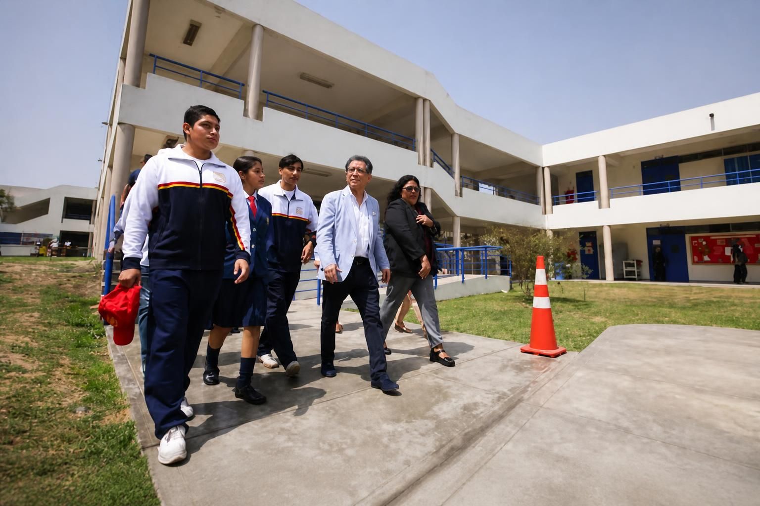 Minedu prepara nueva beca para los estudiantes más destacados de los COAR