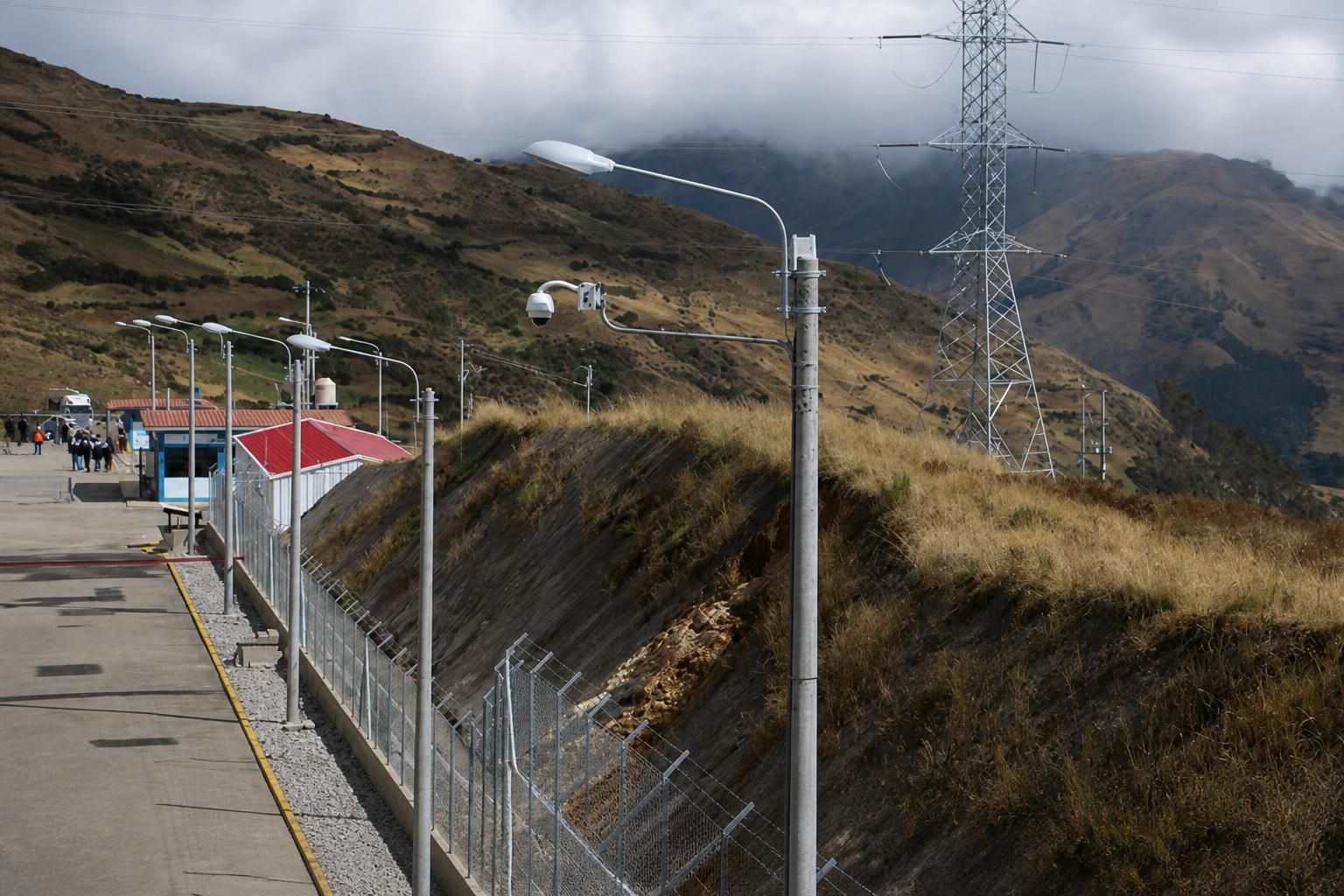 MINEM modifica siete proyectos de transmisión eléctrica para reforzar el sistema eléctrico nacional
