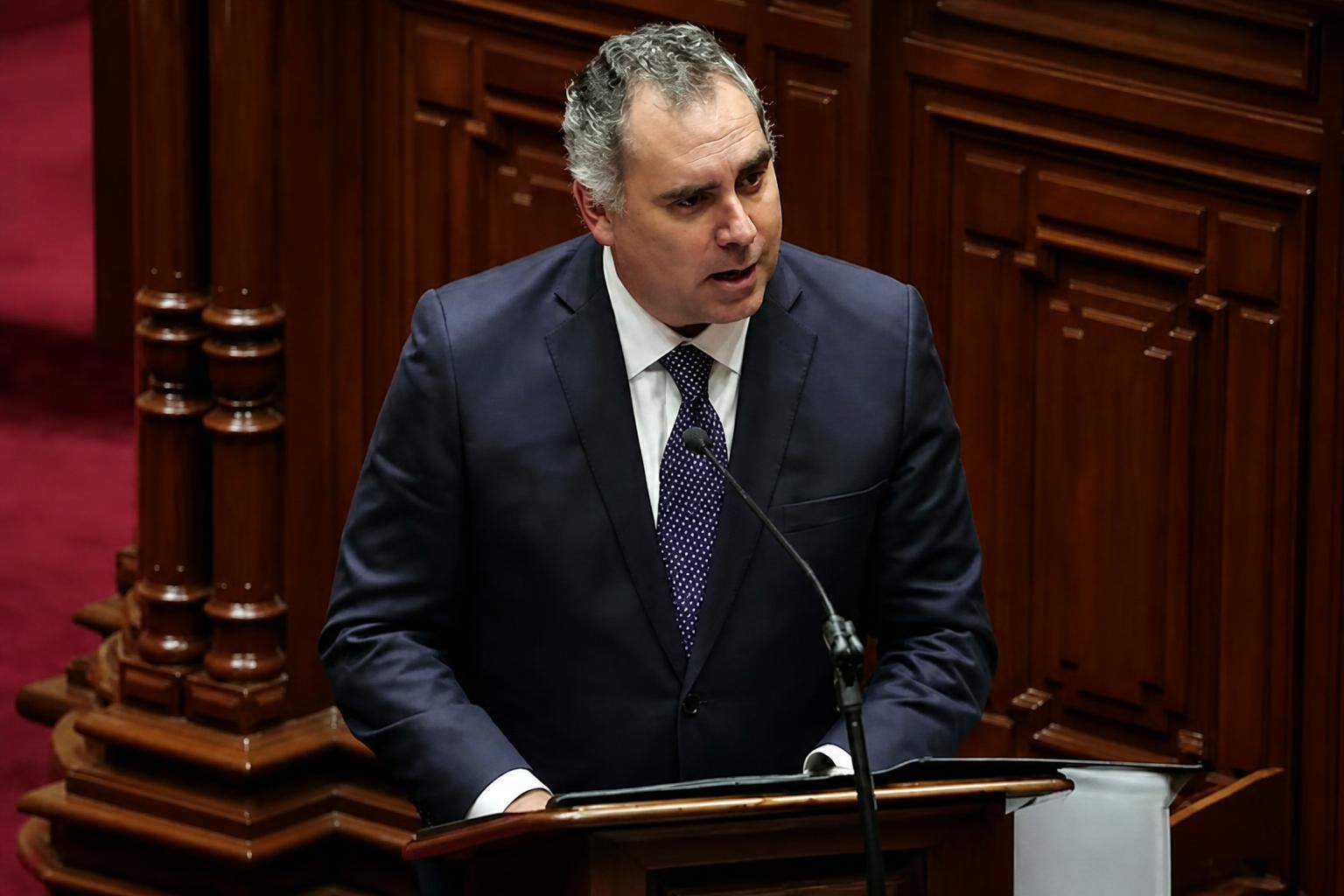 Ministro de Defensa: Fuerzas Armadas no combaten minería informal, sino crimen en Pataz