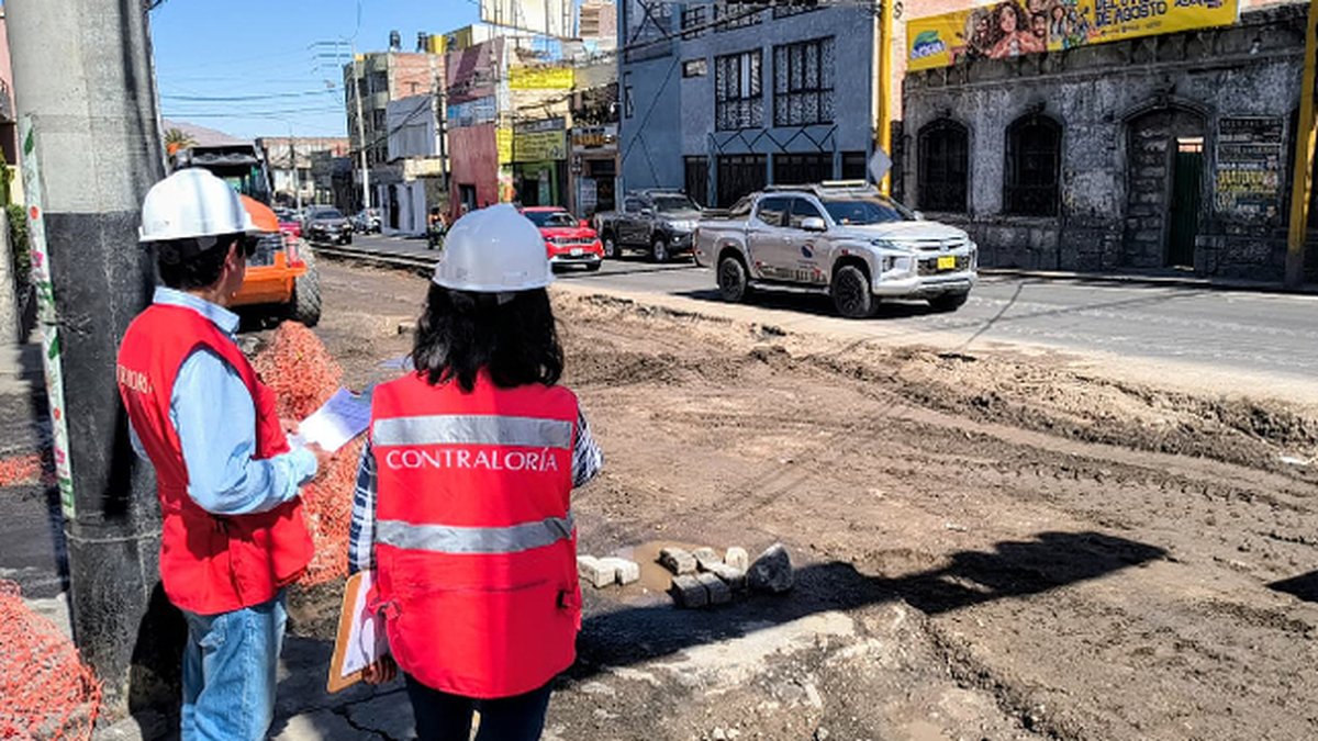 Contraloría alerta deficiencias técnicas en asfaltado de la avenida Parra