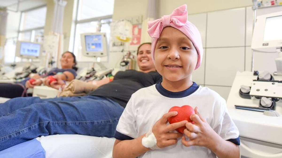 La donación de plaquetas es fundamental para prevenir sangrado en pacientes con leucemia