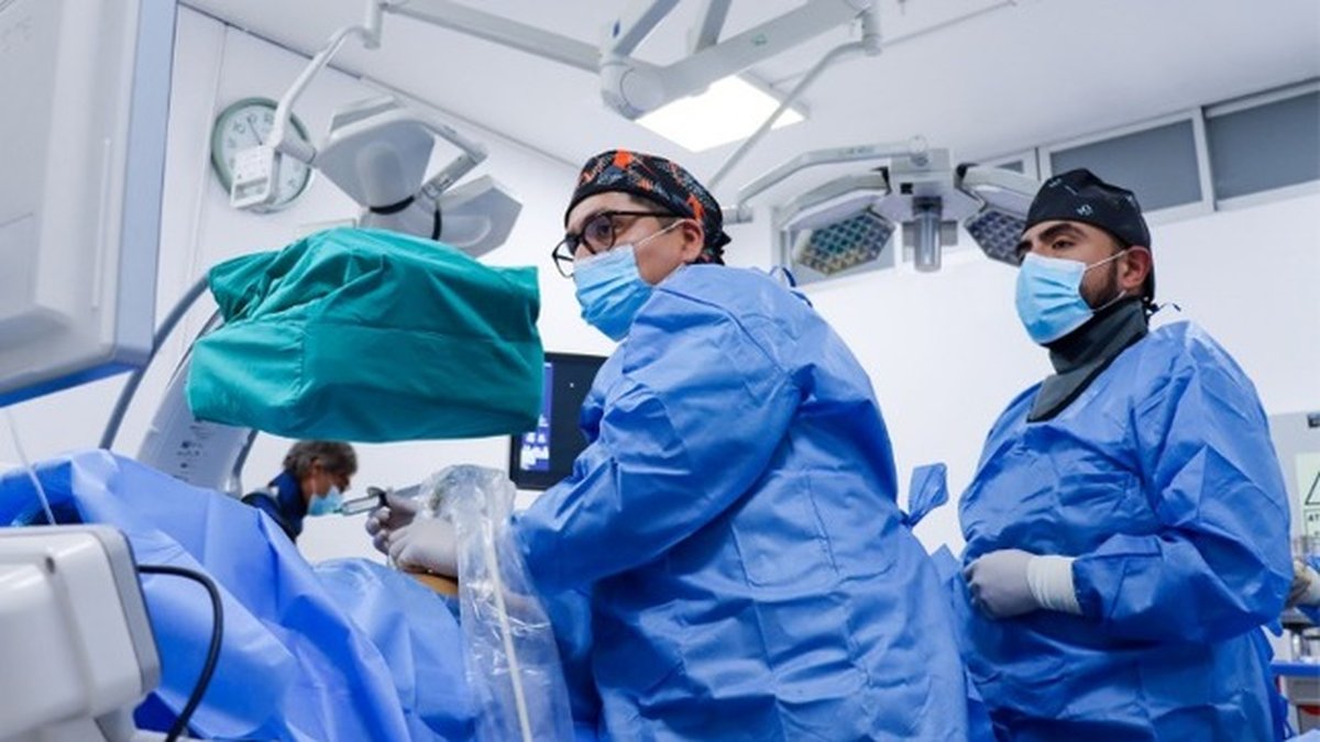 INEN realiza procedimiento de intervencionismo pionero en el Perú para preservar la función del hígado de un adolescente