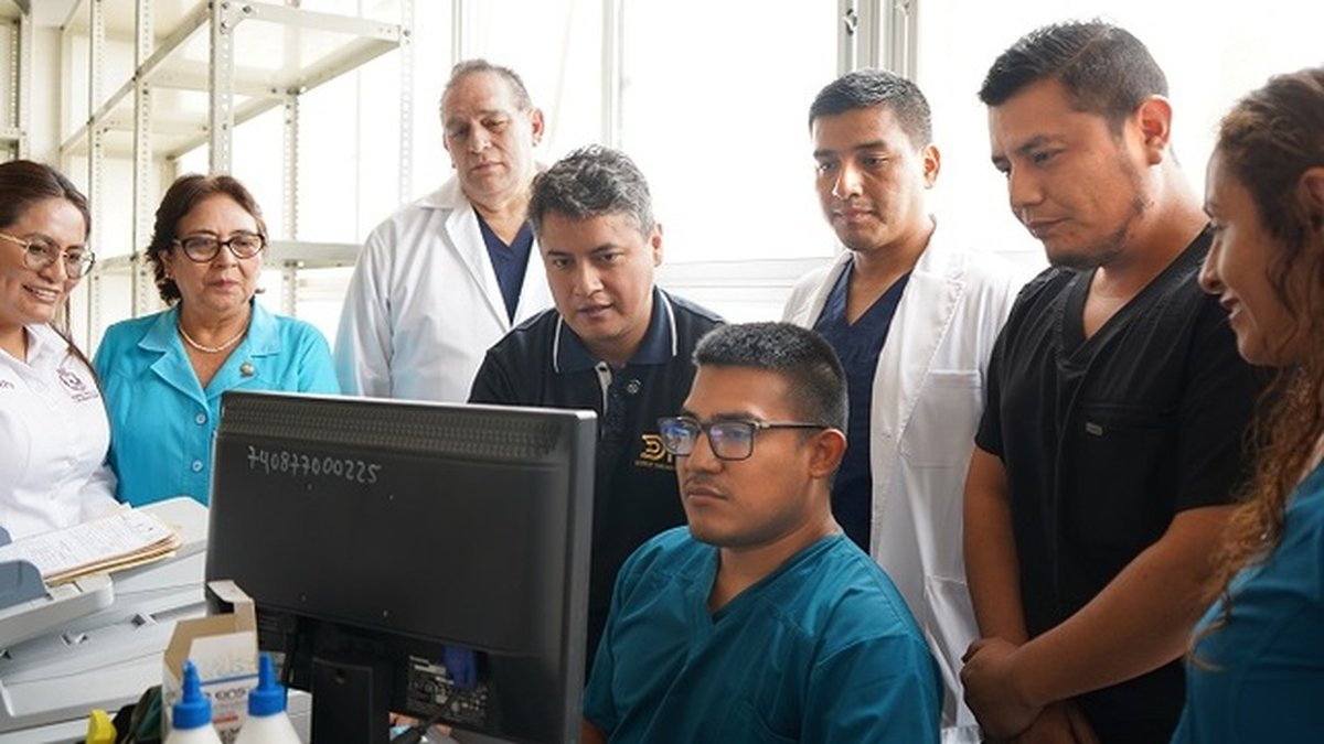 El Hospital Regional inicia la digitalización de 14 millones de historias clínicas