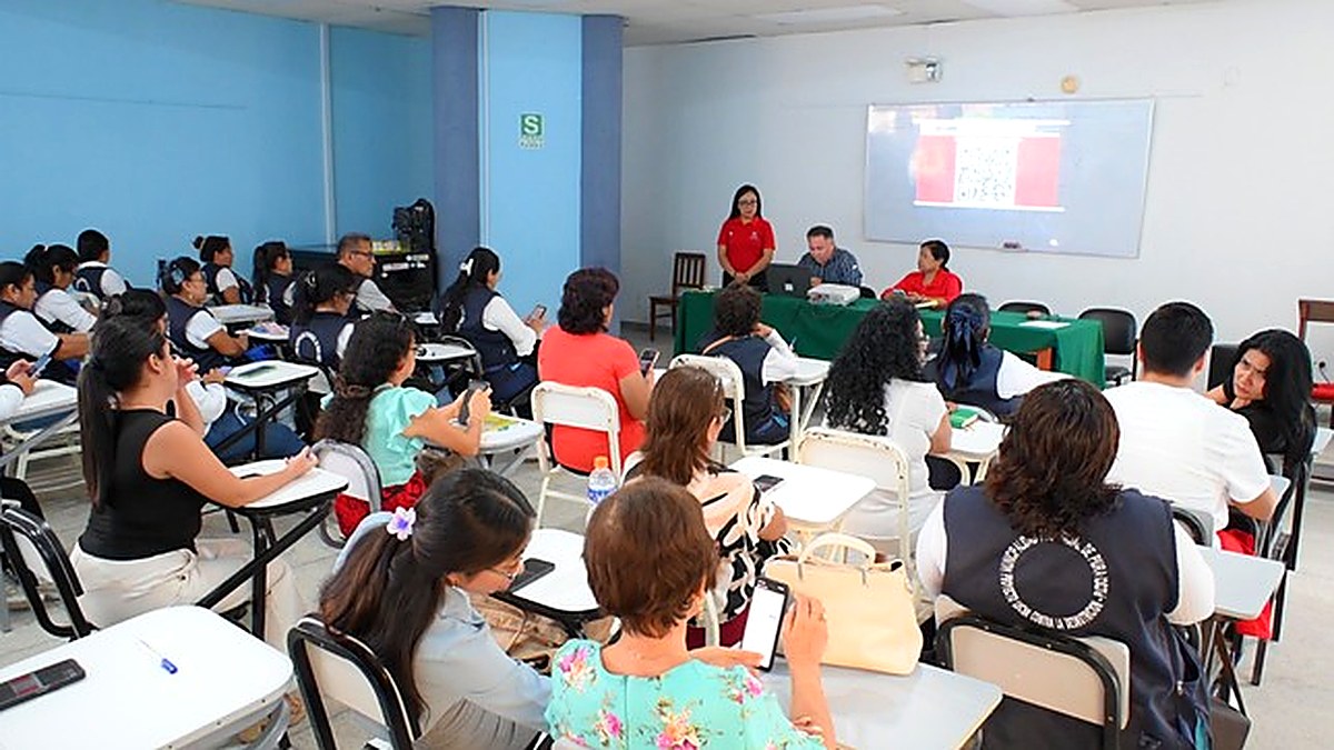 Municipalidad fortalece protección de niñas, niños y adolescentes mediante capacitación del programa #ModoNiñez