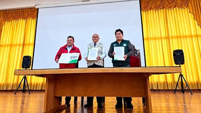 Senamhi y Proyecto ProQuinua de Agromercado impulsan sistema de alerta comunal para 1451 productores de quinua en Puno
