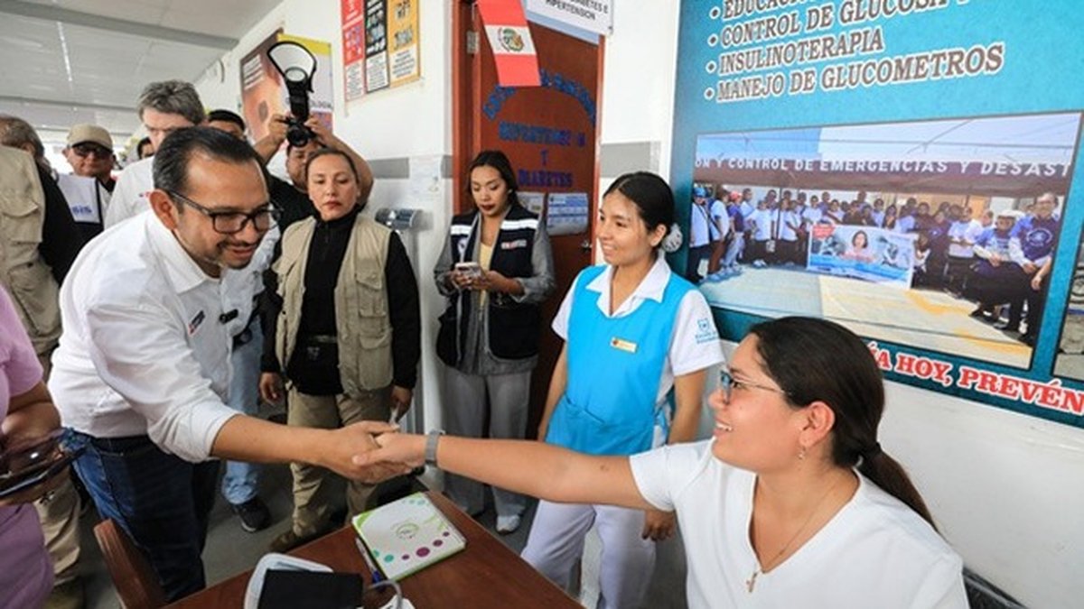 Minsa impulsará acciones para destrabar el Centro de Salud San Jacinto en Nepeña y fortalecer la atención hospitalaria en Chimbote