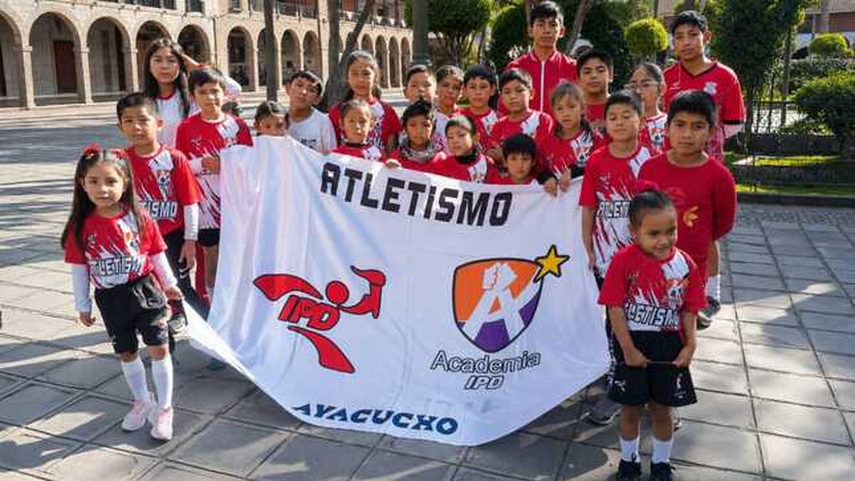 Más de 600 niños y jóvenes fortalecen su formación deportiva en la Academia IPD Ayacucho