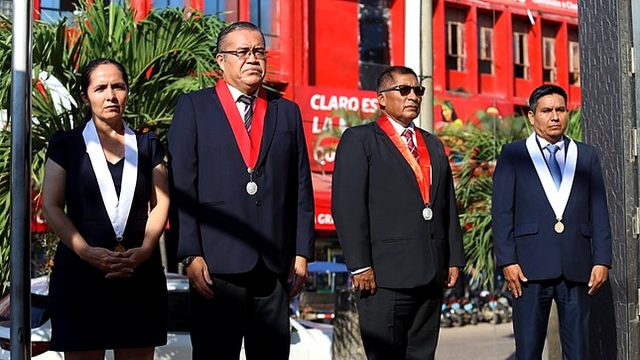 Corte Superior de Justicia de Ucayali conmemora el Día del Himno Nacional del Perú