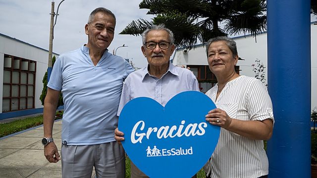 EsSalud: paciente de 95 años supera el cáncer de colon tras compleja cirugía en el Hospital Sabogal