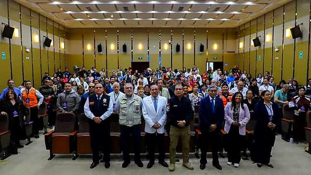 HEJCU reunió a más de 300 participantes en el  V Seminario de Gestión del Riesgo de Desastres en Salud