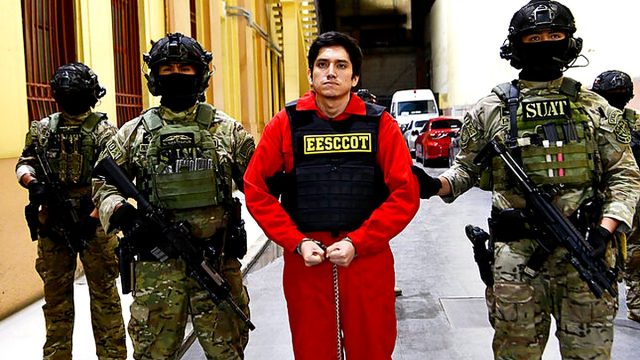 PNP ejecuta traslado de “Jhonsson Pulpo” a la Base Naval bajo estricto resguardo policial