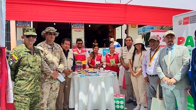 PAE participa en Acción Cívica Binacional Perú-Ecuador e informa a las familias de frontera sobre el servicio alimentario escolar