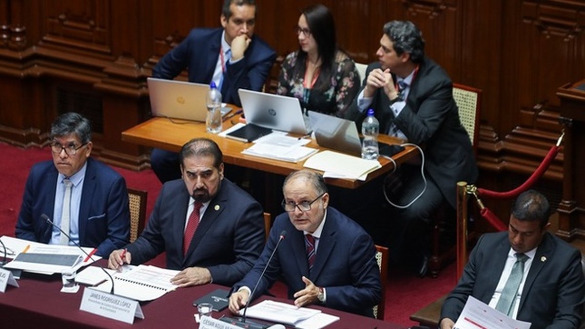 Contralor: gobiernos locales concentran 7 de cada 10 soles de inversión pública no ejecutada a nivel nacional