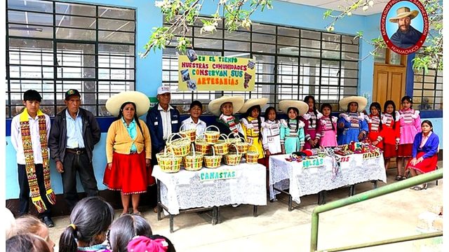 Nuestra identidad se transmite se valora y fortalece