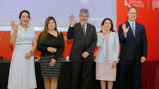 PROMPERÚ impulsa la promoción turística del sur del país con su participación en FIT AVIT 2026