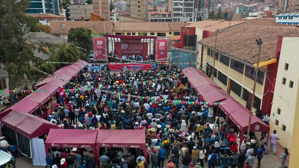 Paso Histórico Para El Futuro: Gobierno Regional Presenta Proyecto ‘Grandes Ciudades’ Por 1 429 Millones Para Cierre De Brechas De Servicios