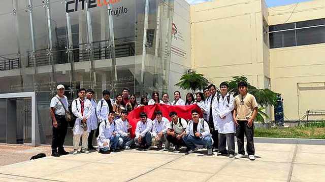 Estudiantes de la Universidad Nacional de Trujillo conocieron de cerca la tecnología que transforma la industria del cuero y calzado