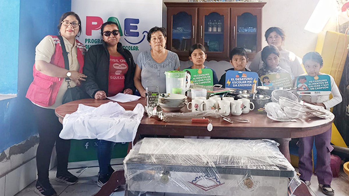 Implementan kit de cocina y menajería en la I.E. n.° 89552 de Pallasca