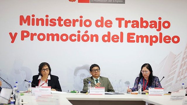 MTPE se anticipa al impacto de la inteligencia artificial para proteger el empleo y los derechos laborales