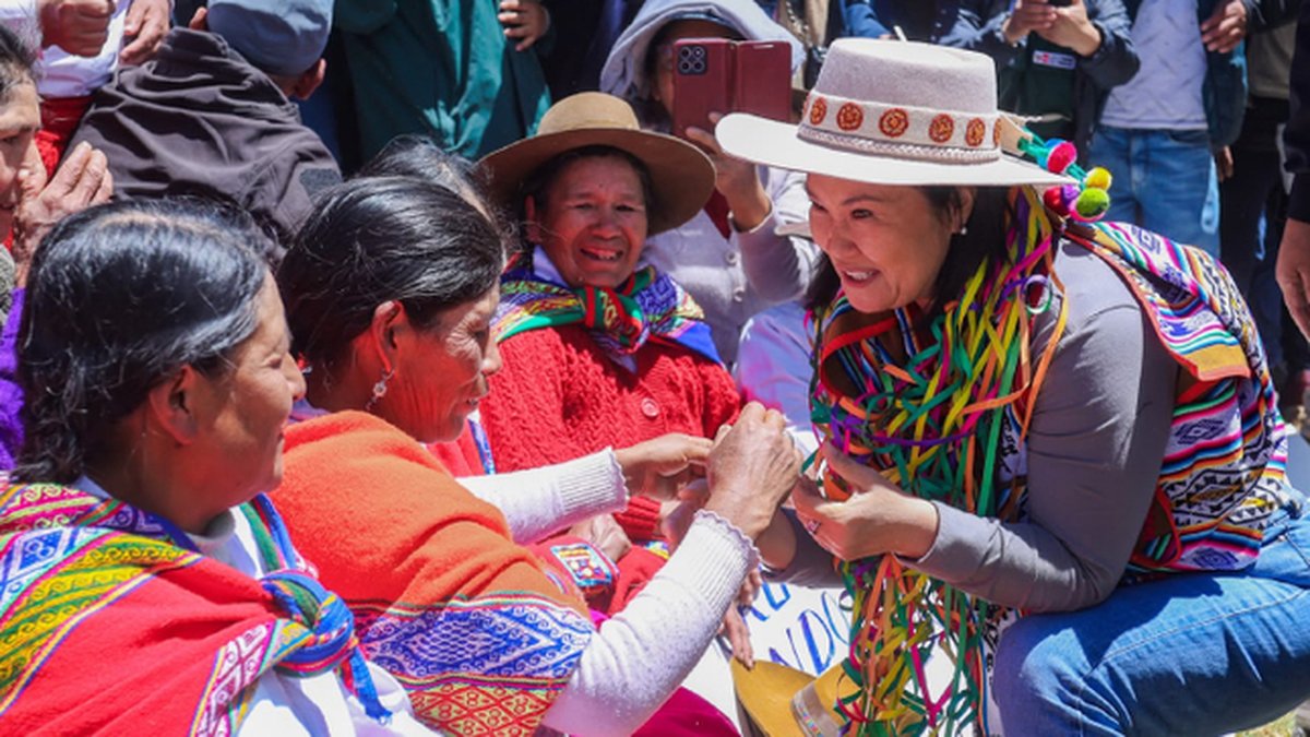 Presidenta Keiko Fujimori en Cusco: “Este Gobierno no está sentado en la capital, está presente y recorriendo el país llevando resultados”