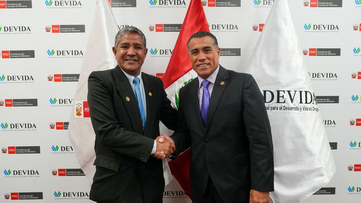 DEVIDA y Comisión de Defensa coordinan acciones para ampliar alternativas lícitas para familias vulnerables al TID
