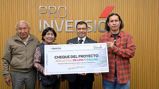 PROINVERSIÓN acelera liberación de predios del Anillo Vial con entrega de S/28 millones a beneficiarios