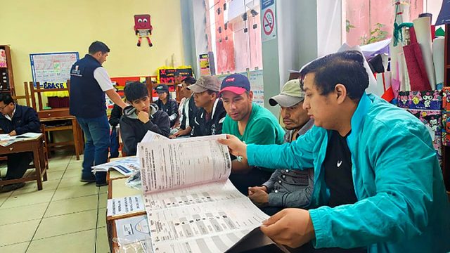 ONPE realizó primera jornada de capacitación de miembros de mesa en todo el país