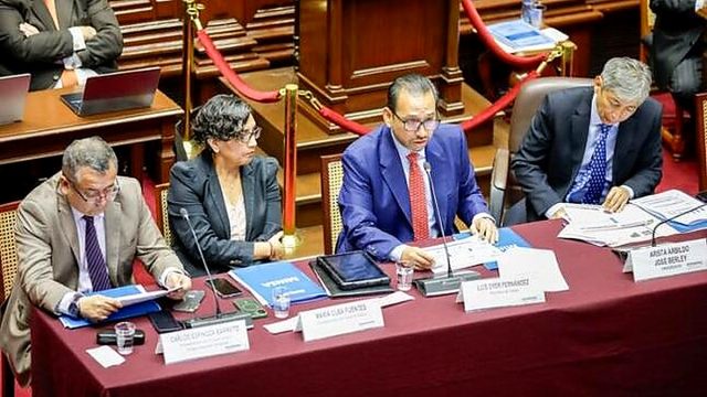 Ministerio de Salud sustentó ante el Congreso el presupuesto para el 2027 priorizando lucha contra la anemia y transformación digital