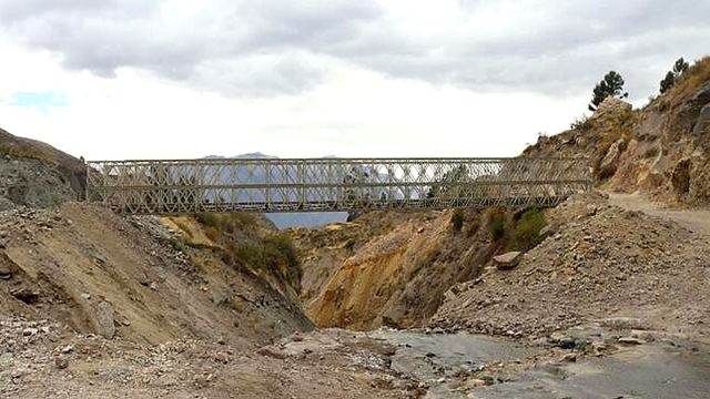 GORE Moquegua realiza visita técnica al puente Volcanmayo para gestionar alternativa de solución y evitar su desmontaje
