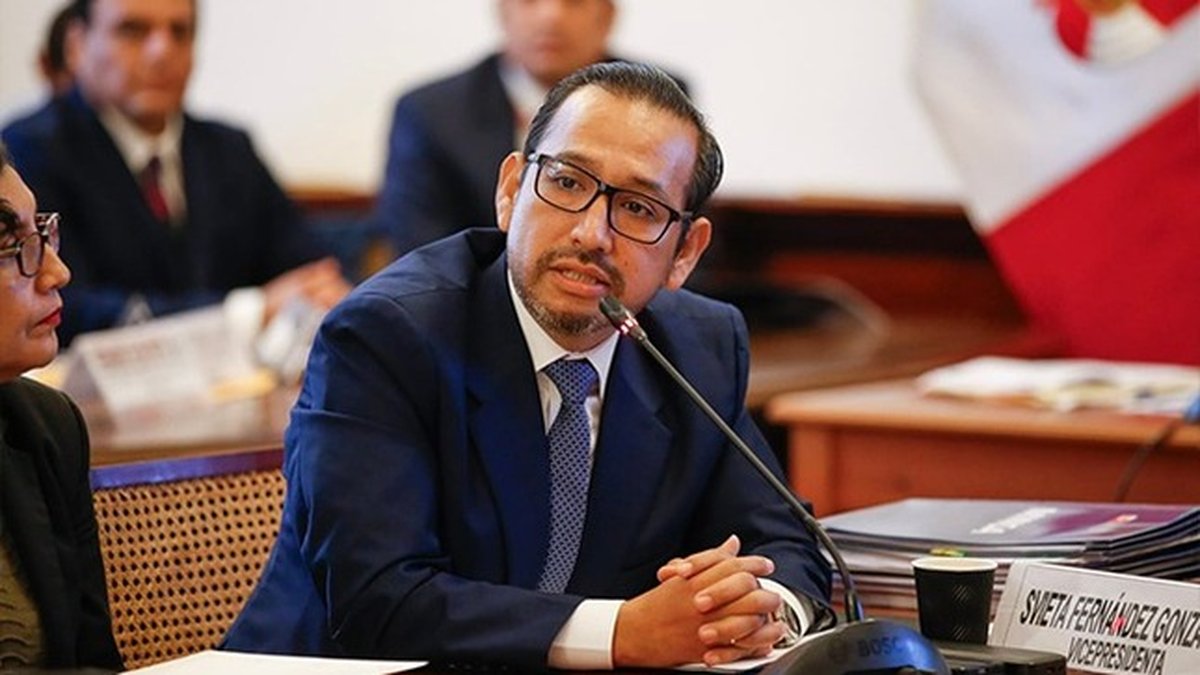 Ministro de Salud anuncia medidas para acelerar la transformación del sistema de salud