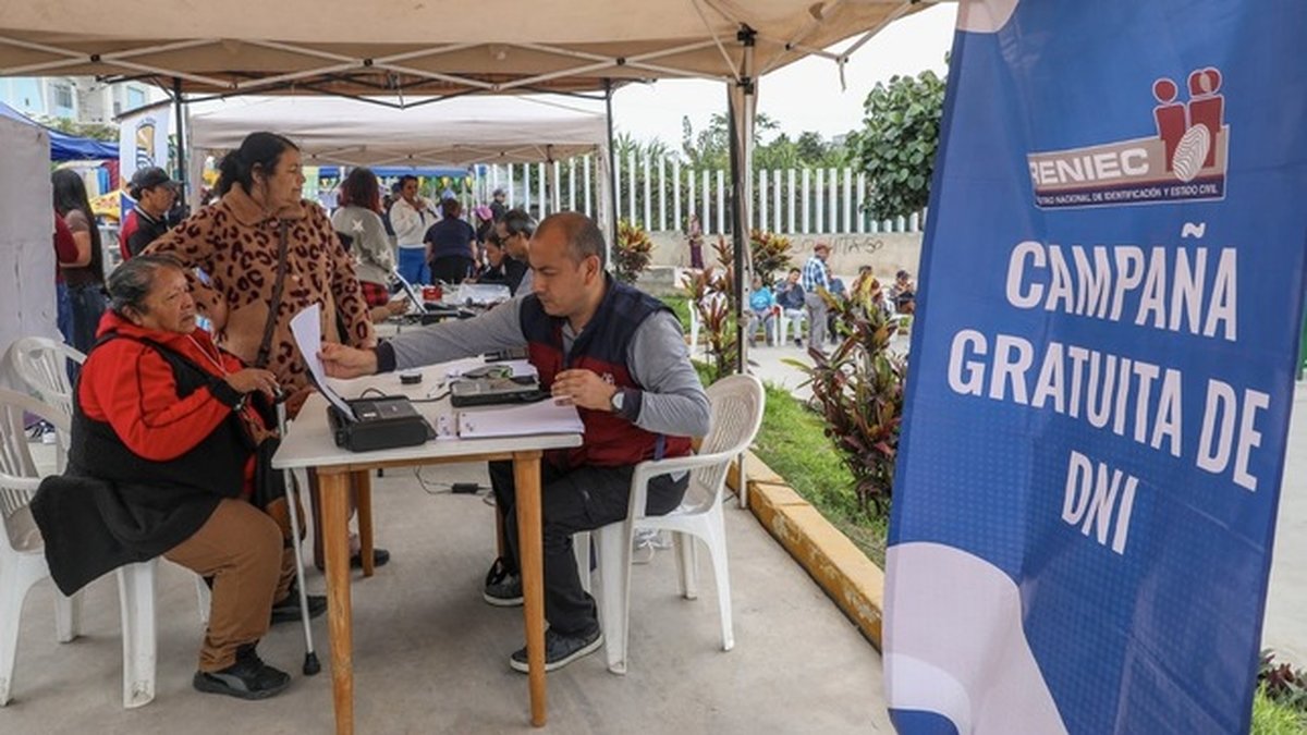 Reniec realizará campañas gratuitas de DNI en 24 regiones del país: conoce horarios, lugares y beneficiarios