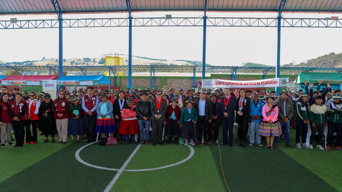 Más de 300 atenciones registró la X Feria Nacional Simultánea "Llapanchikpaq Justicia" de la Corte de Ayacucho en el distrito de Punkupata