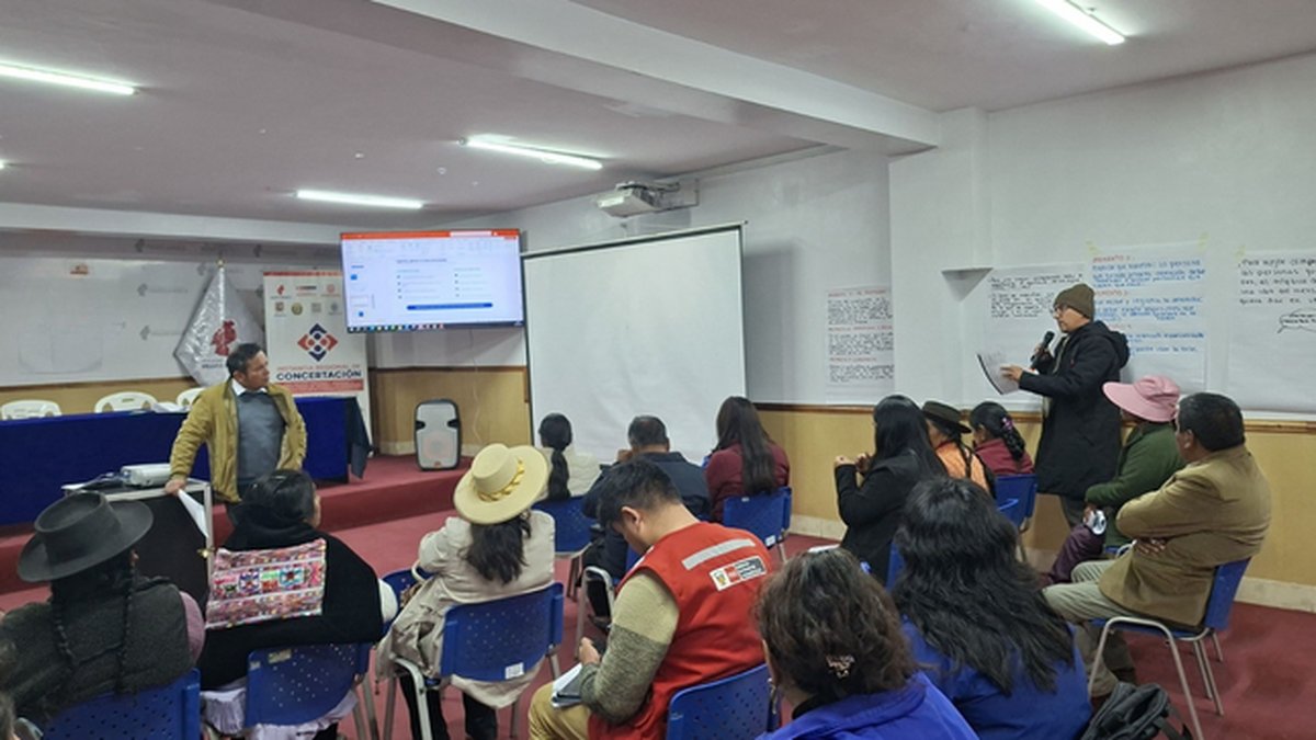Validan 7 pasos sencillos para la atención de casos de violencia en Huancavelica