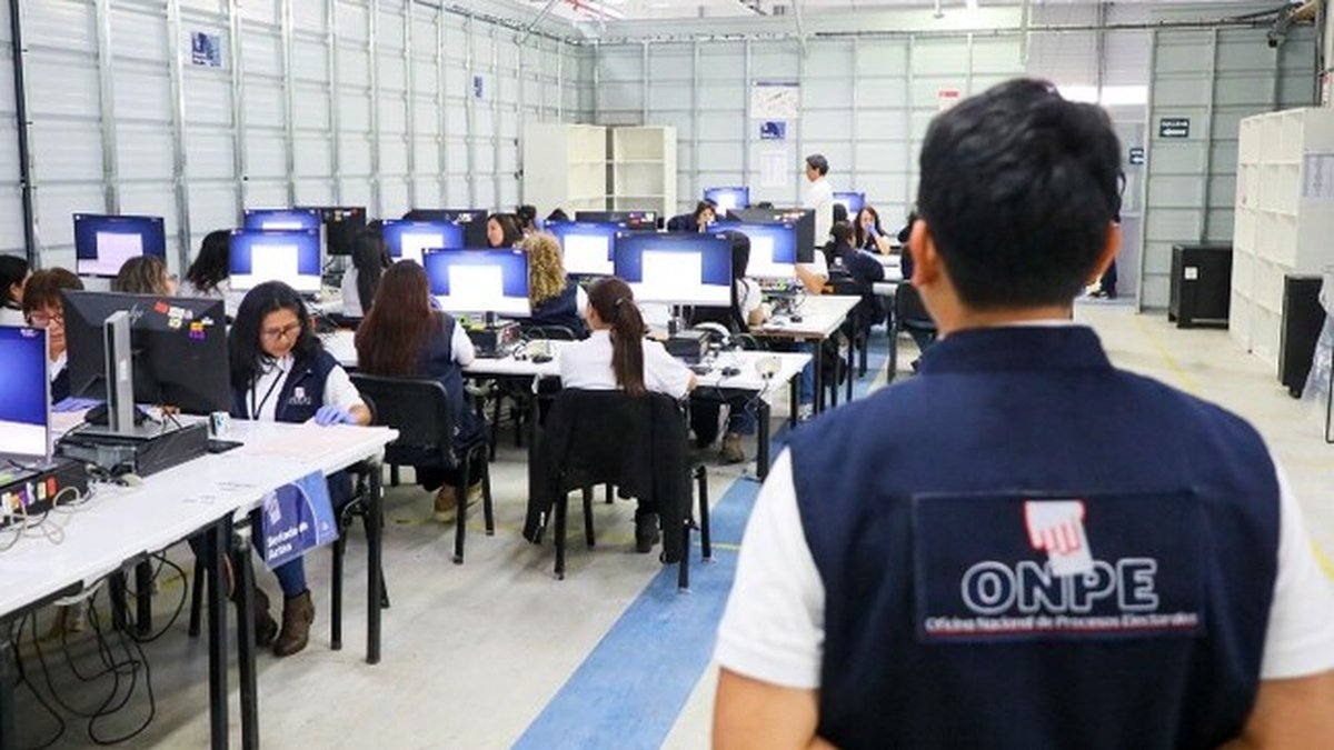 ONPE comenzó impresión de cerca de 90 mil actas electorales para la elecciones regionales y municipales