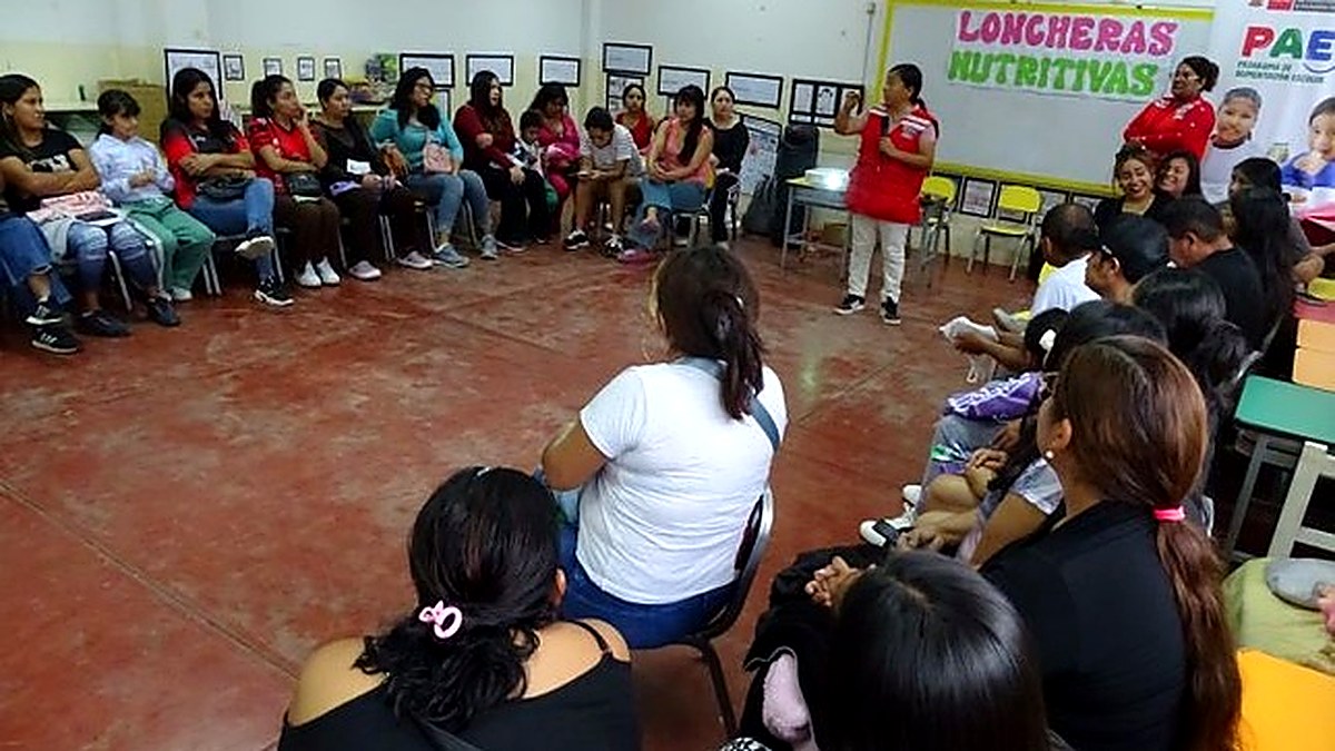 PAE refuerza conocimientos de padres de familia de 222 estudiantes de alimentación saludable