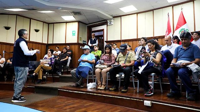 ONPE capacita a personeros de organizaciones políticas de manera presencial y virtual