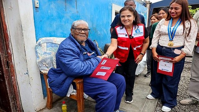 CAÑETE: COFOPRI entrega 248 títulos de propiedad y acelera el camino hacia los 20 mil durante la actual gestión