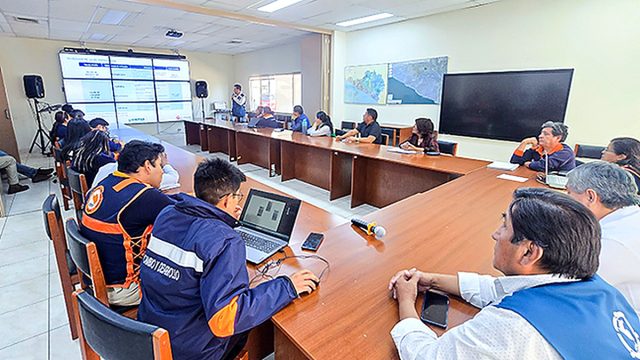 CENEPRED fortalece capacidades técnicas y recoge aportes sobre los lineamientos para evaluadores del riesgo de desastres en Arequipa