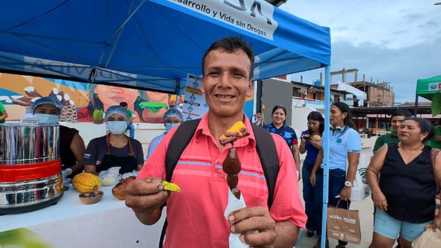 Amazonas: Productores de Condorcanqui acercan el cacao y sus derivados a las familias de Nieva