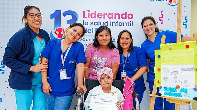 INSN San Borja premia dibujos de niños por salud mental