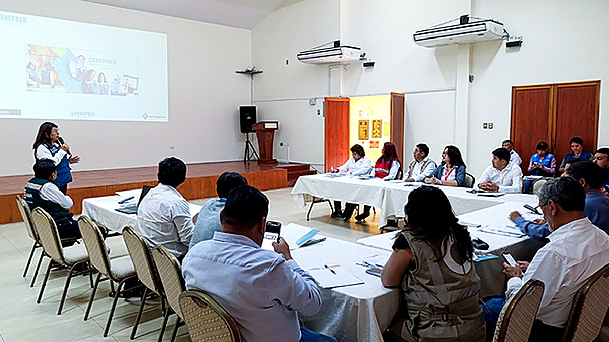 Cenepred presenta el estudio de escenarios de riesgo ante el FEN en Comité de Recursos Hídricos de Moquegua
