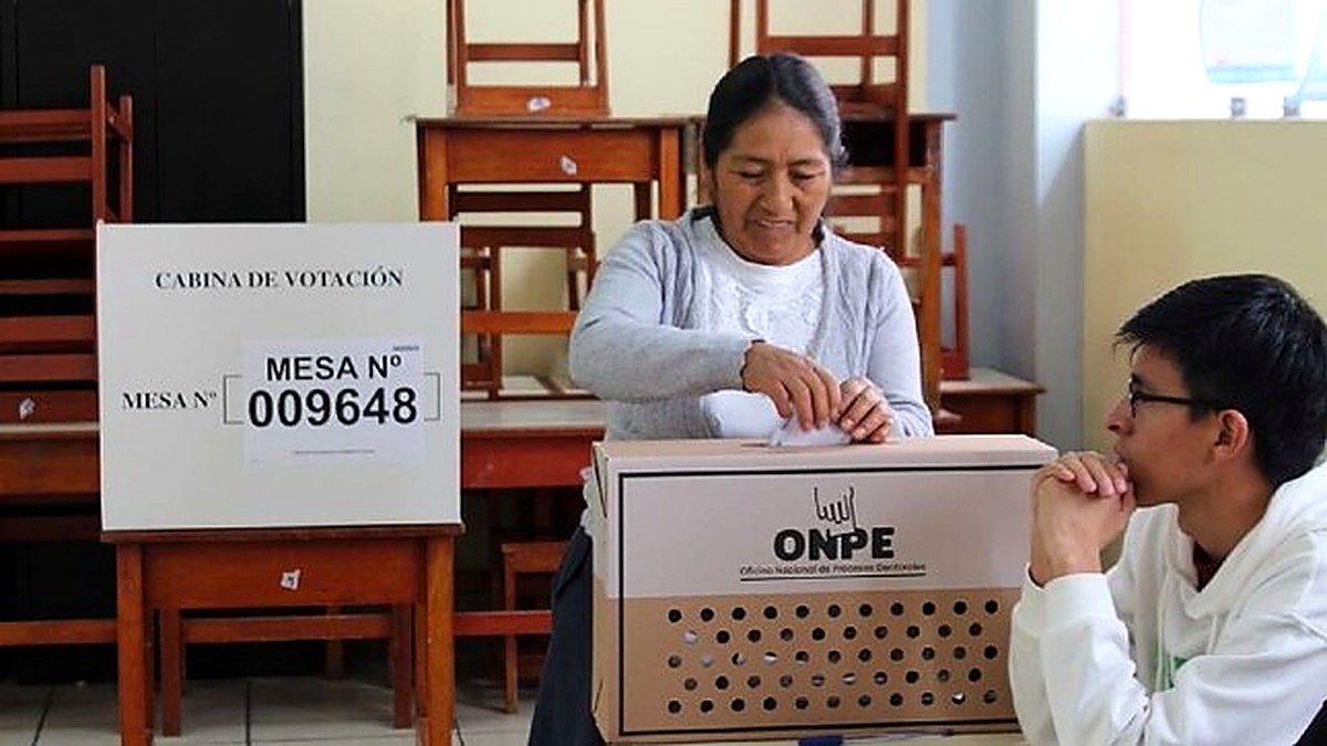 Ciudadanos de dos comunidades nativas loretanas votarán en la capital de su distrito